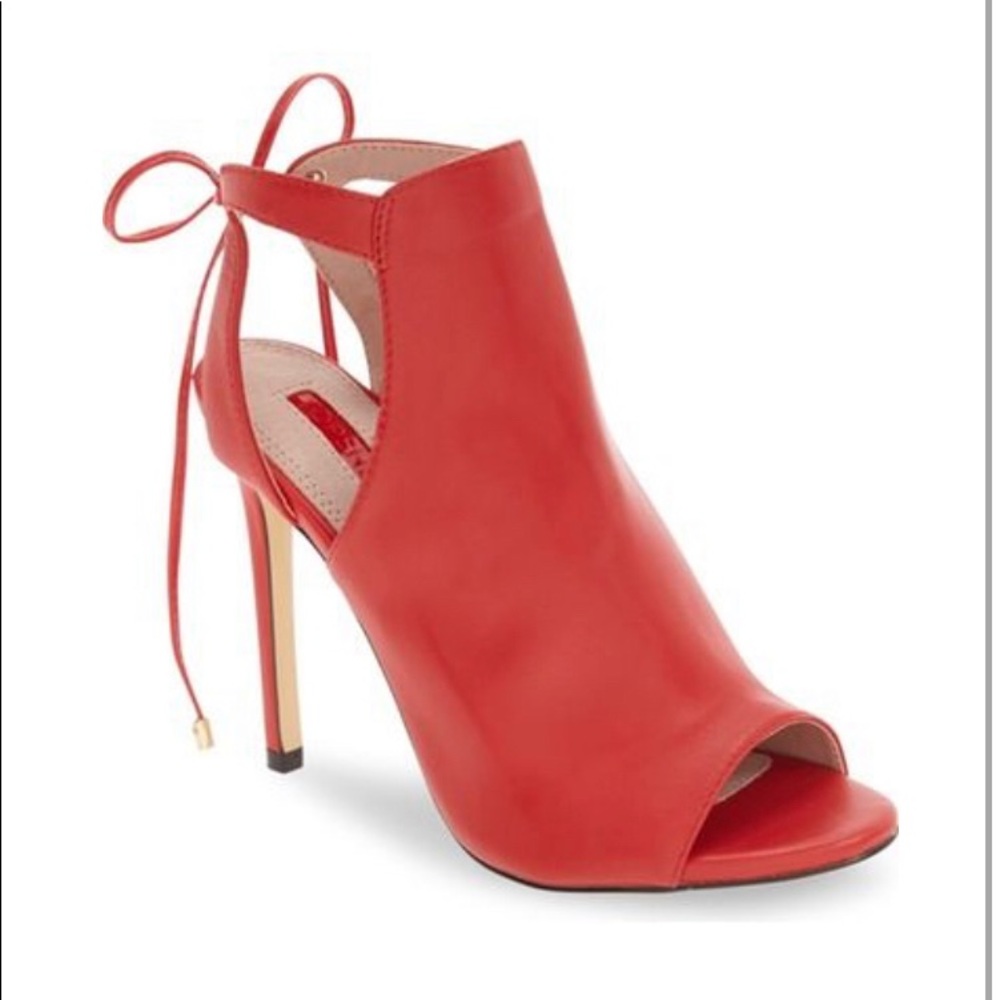 Red ankle stiletto